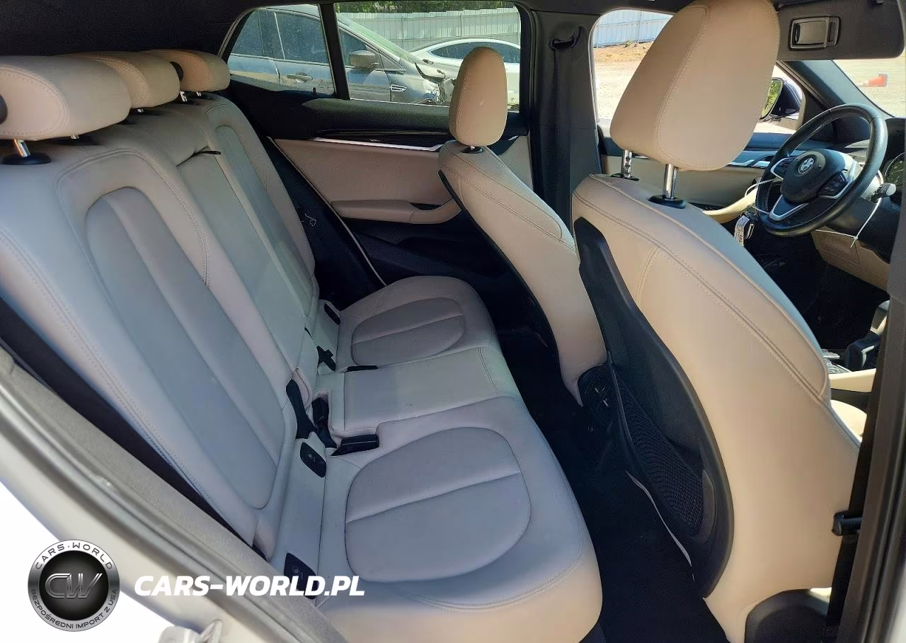 2018 BMW X2 Sdrive28I VIN:WBXYJ3C34JEB38027 - 10