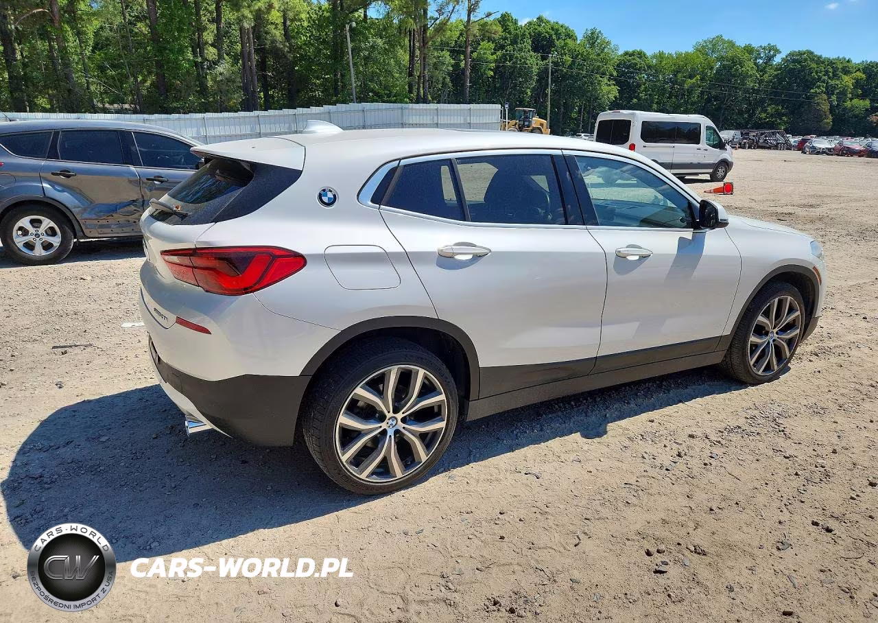 2018 BMW X2 Sdrive28I VIN:WBXYJ3C34JEB38027 - 3