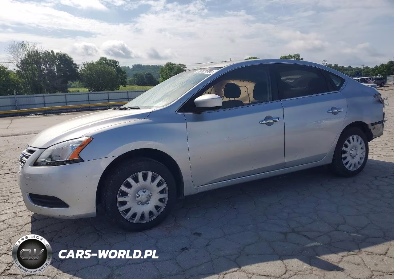 2015 Nissan Sentra S – zdjęcie 1 z 12