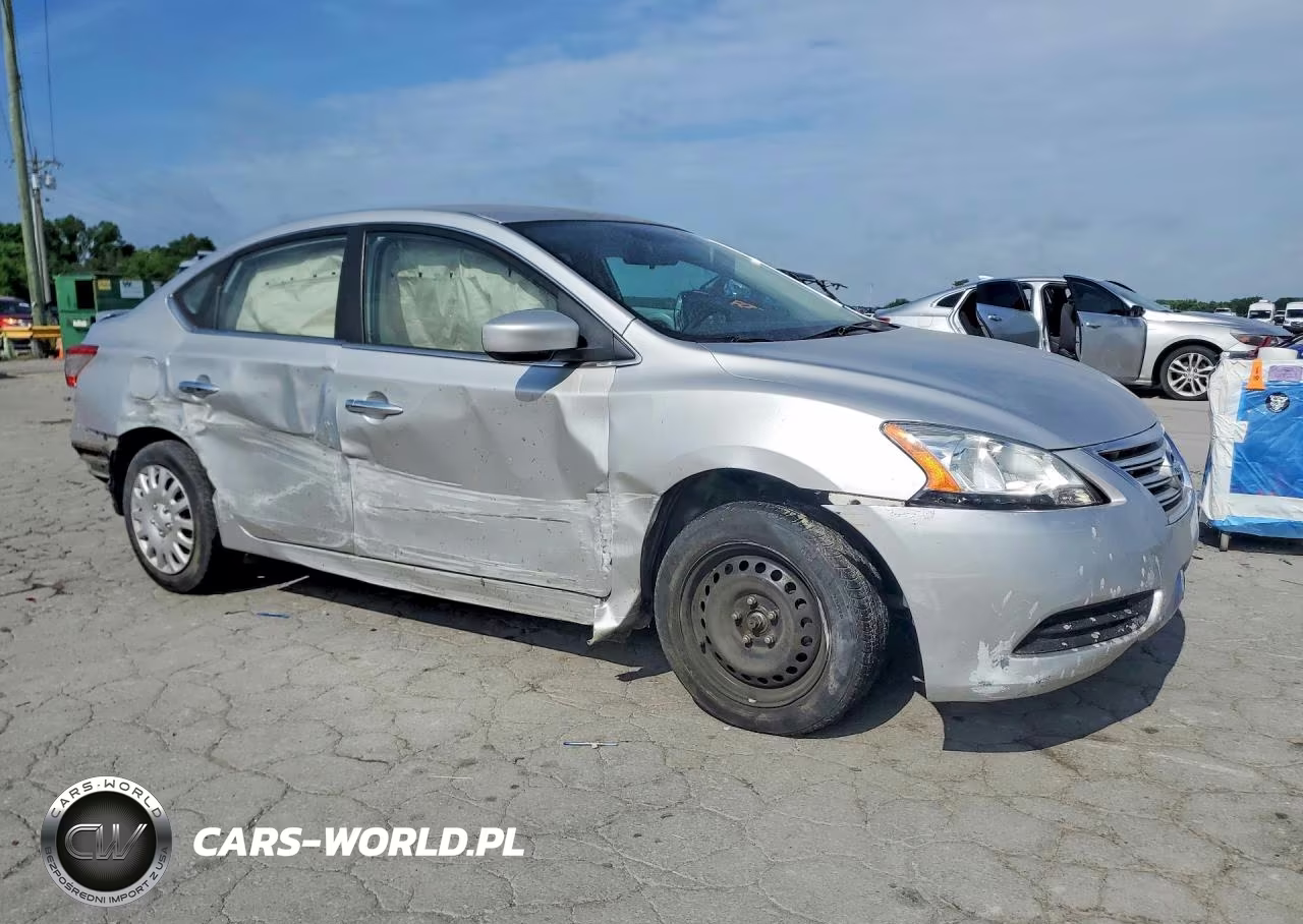 2015 Nissan Sentra S VIN:3N1AB7AP4FY377645 - 4