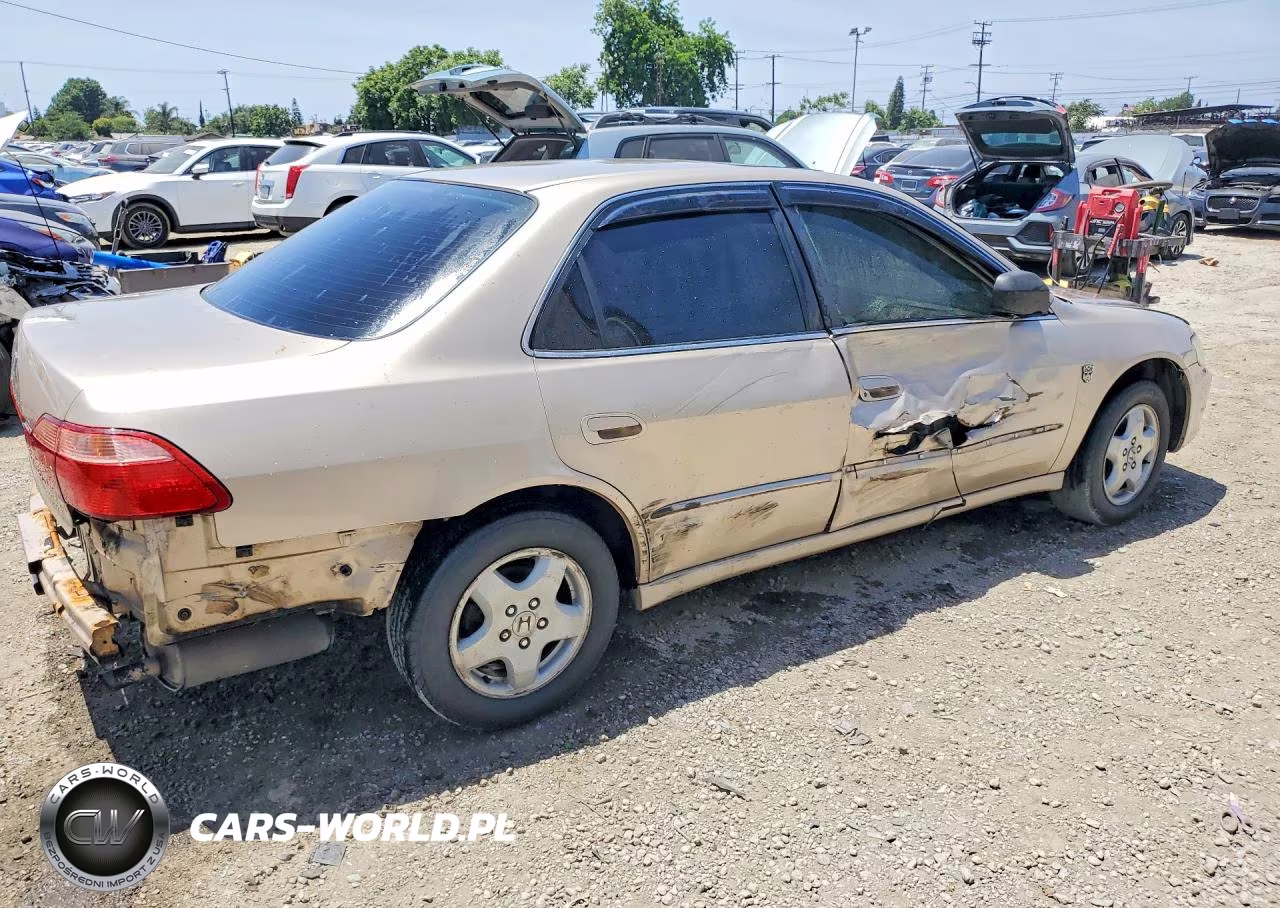 2000 Honda Accord Ex VIN:1HGCG1657YA047924 - 3