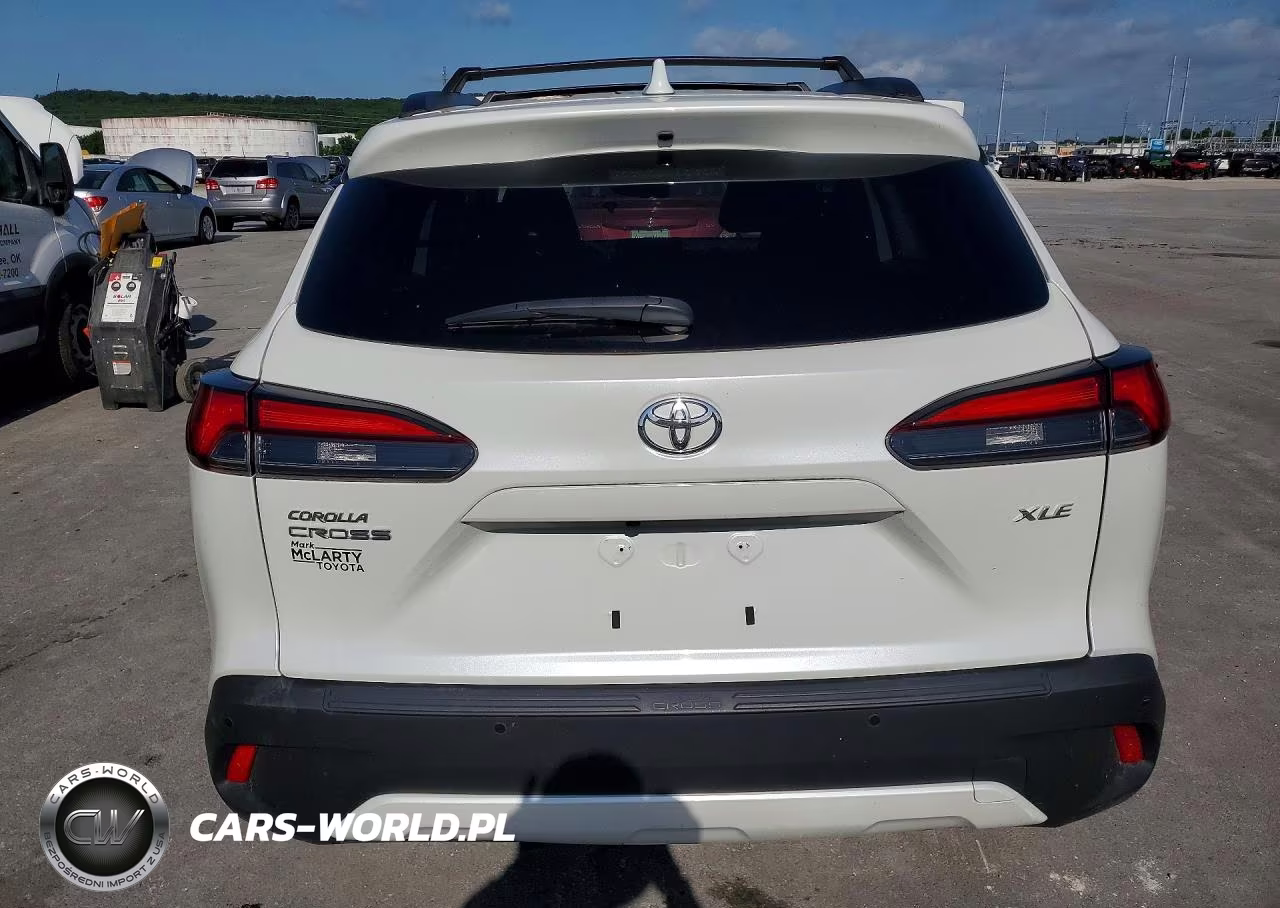 2024 Toyota Corolla Cross Xle VIN:7MUDAAAG7RV109622 - 6