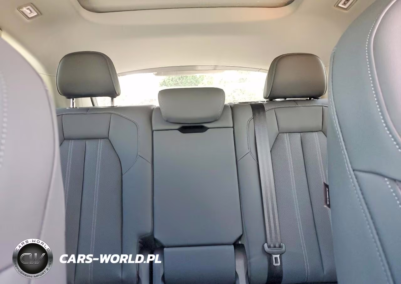 2025 Audi Q5 Premium Plus VIN:WA12AAGU0S2015328 - 10