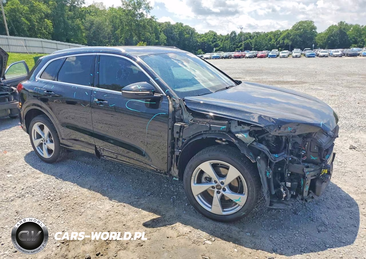 2025 Audi Q5 Premium Plus VIN:WA12AAGU0S2015328 - 4