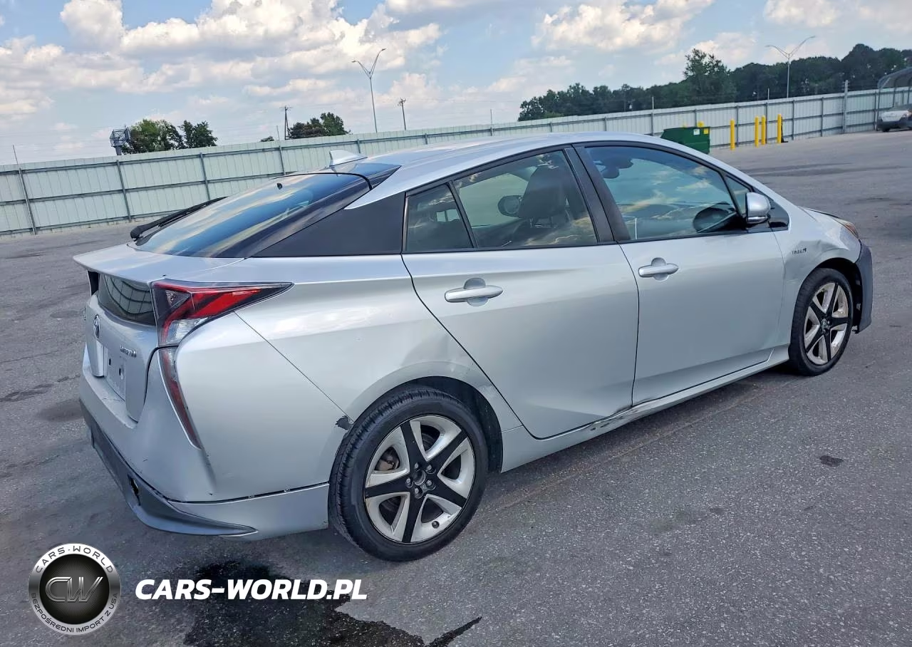 2016 Toyota Prius Four Touring VIN:JTDKARFU2G3003169 - 3