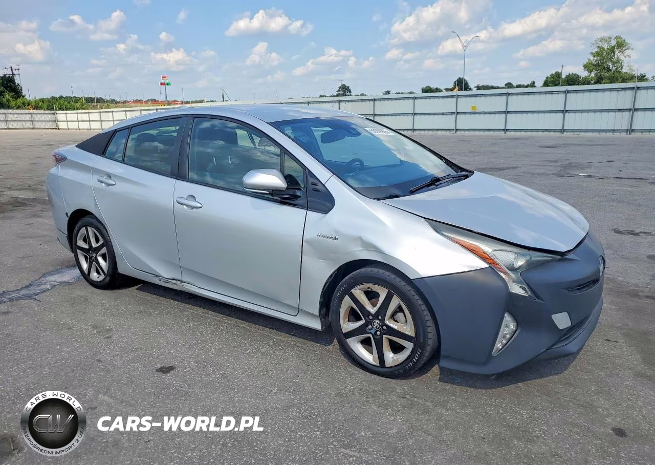 2016 Toyota Prius Four Touring VIN:JTDKARFU2G3003169 - 4