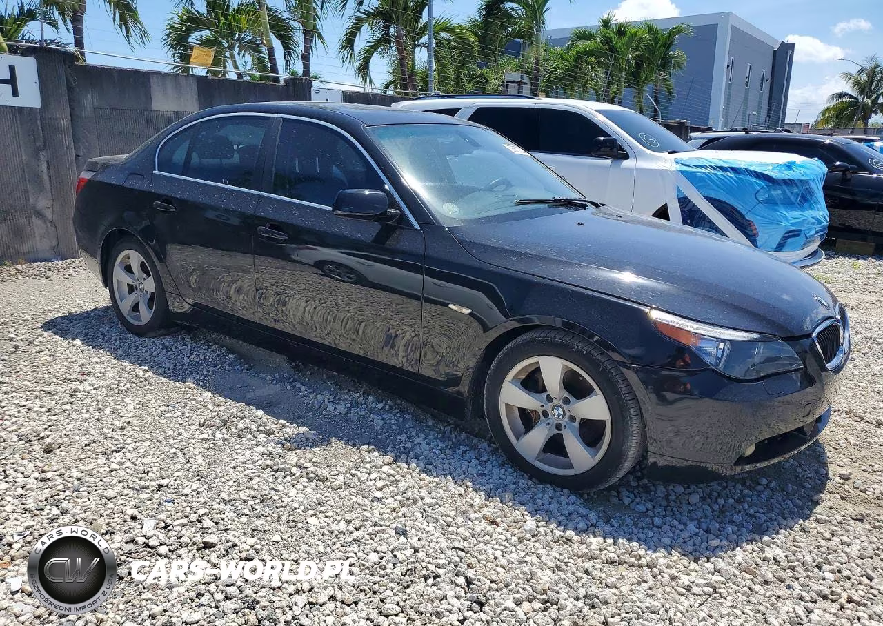 2007 BMW 525 I VIN:WBANE53557CW67812 - 4