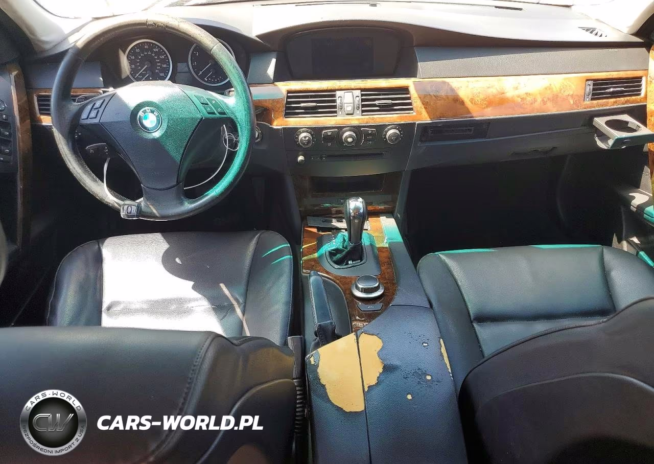 2007 BMW 525 I VIN:WBANE53557CW67812 - 8
