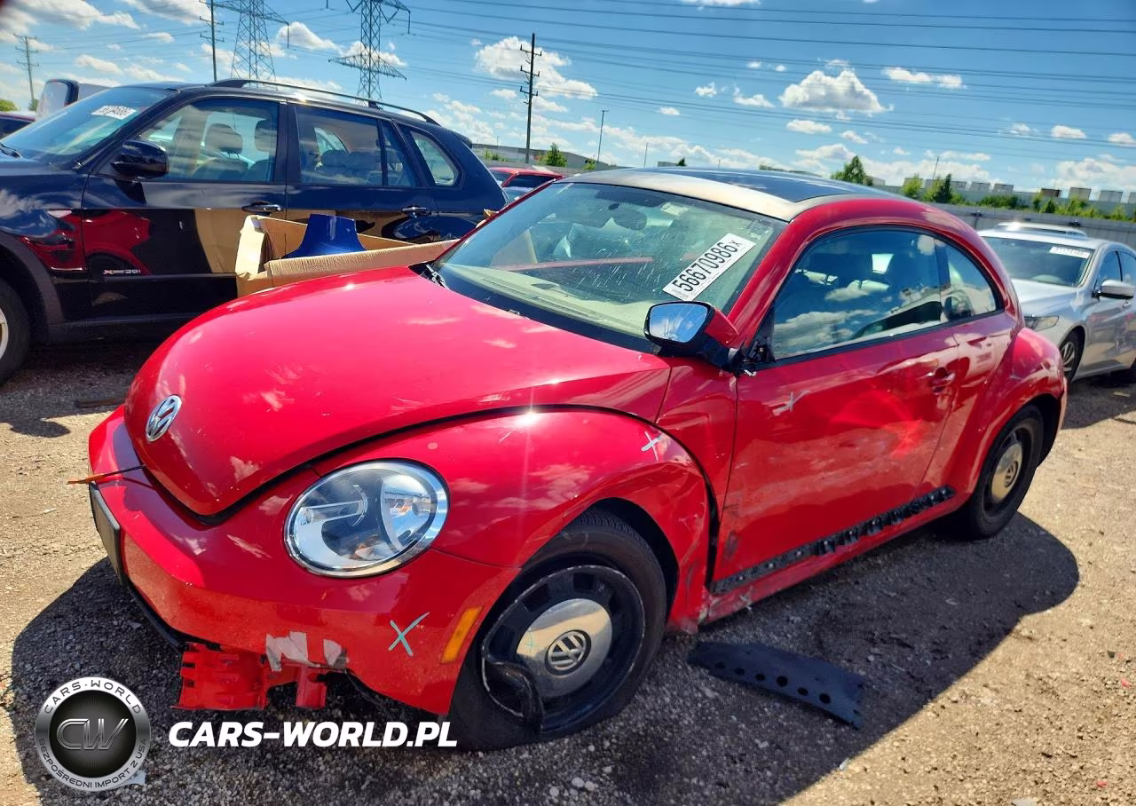 2013 Volkswagen Beetle – zdjęcie 1 z 12