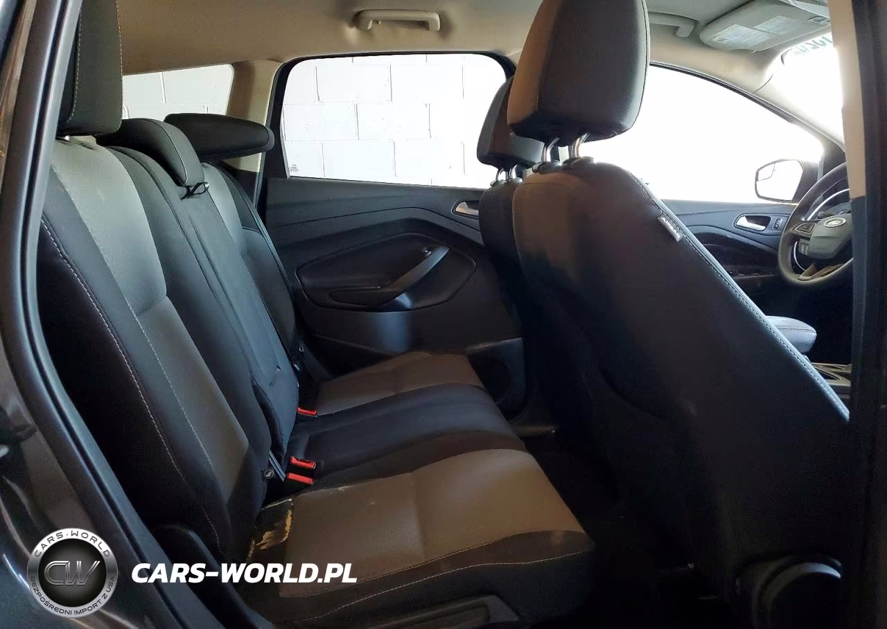 2017 Ford Escape Se VIN:1FMCU9GD8HUE06381 - 10