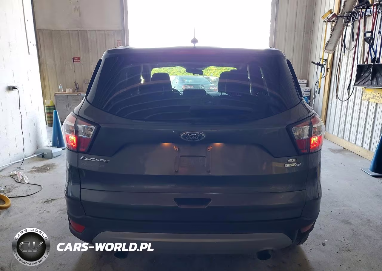 2017 Ford Escape Se VIN:1FMCU9GD8HUE06381 - 6