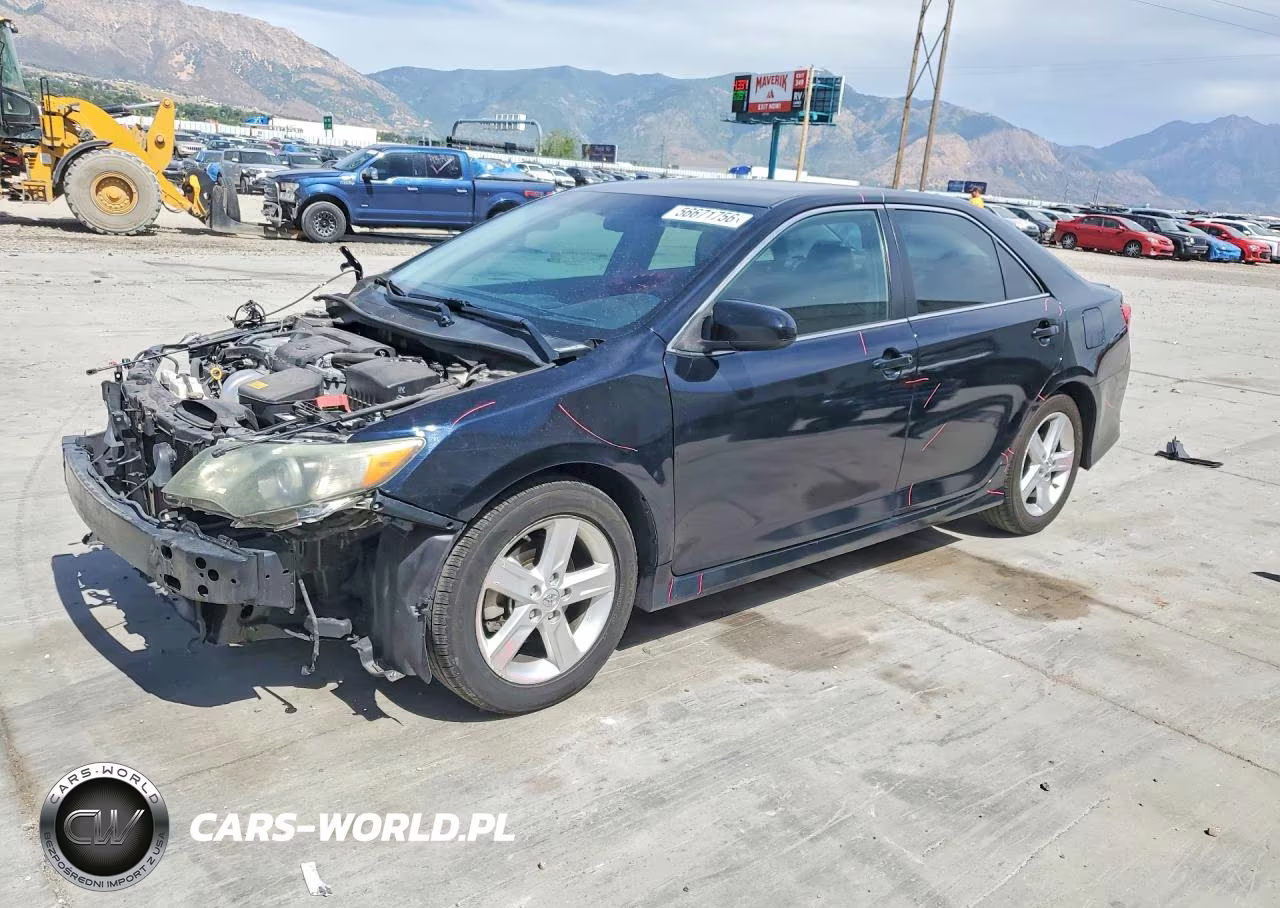 TOYOTA CAMRY L – zdjęcie 1 z 13