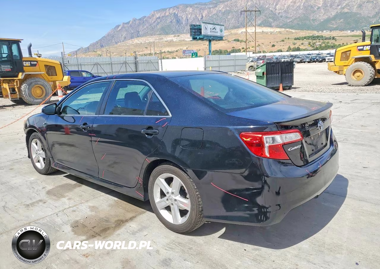 TOYOTA CAMRY L VIN:4T1BF1FK0EU471213 - 2