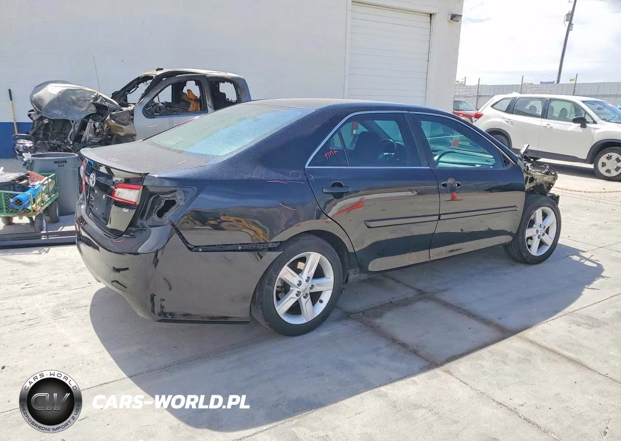 TOYOTA CAMRY L VIN:4T1BF1FK0EU471213 - 3