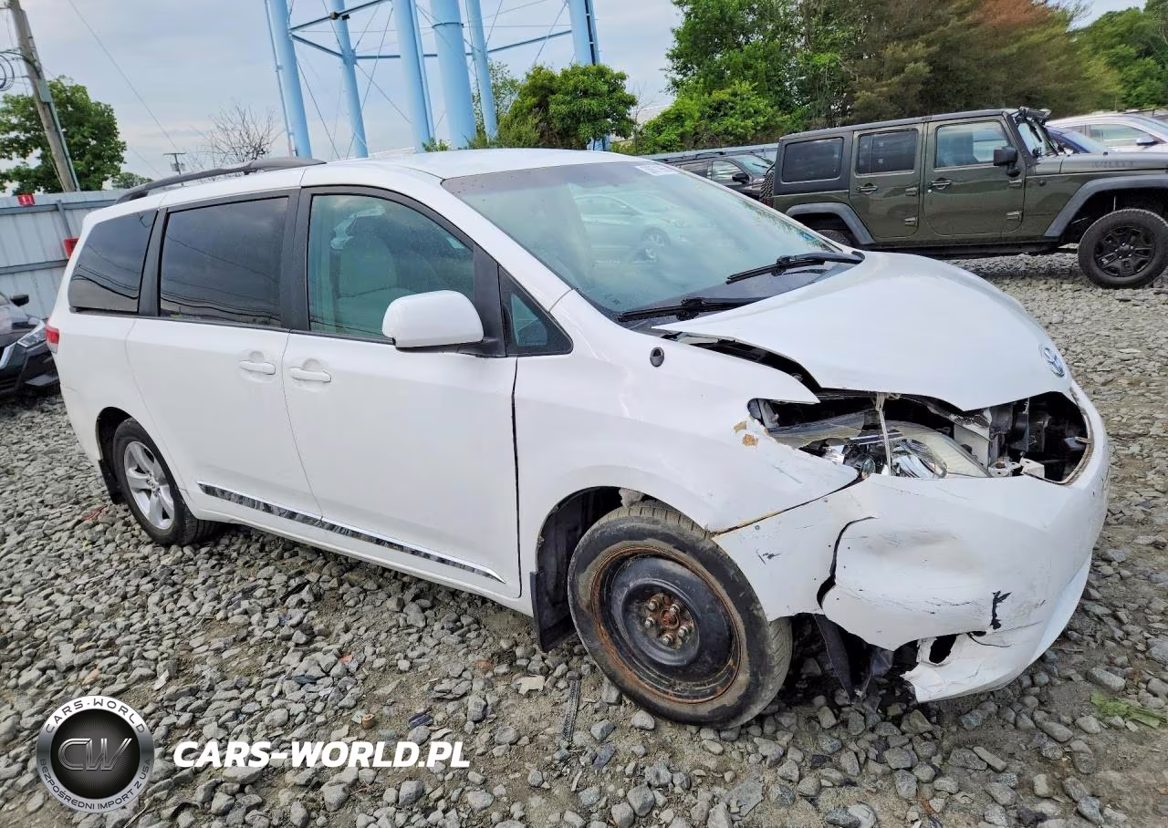 2011 Toyota Sienna Fwd W-7-Passe VIN:5TDKK3DC2BS170952 - 4