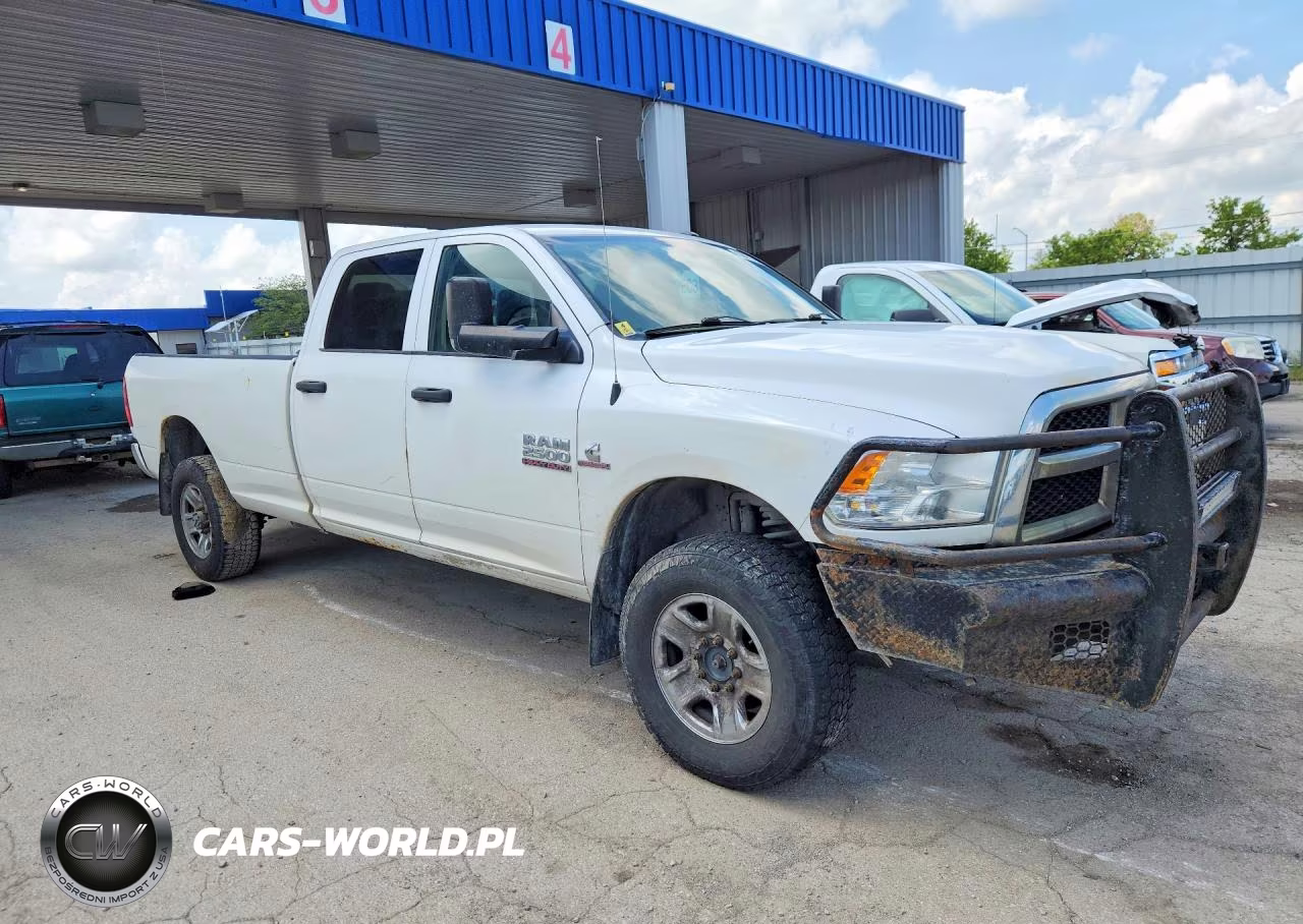 2017 Dodge Ram 2500 VIN:3C6UR5HLXHG517923 - 4