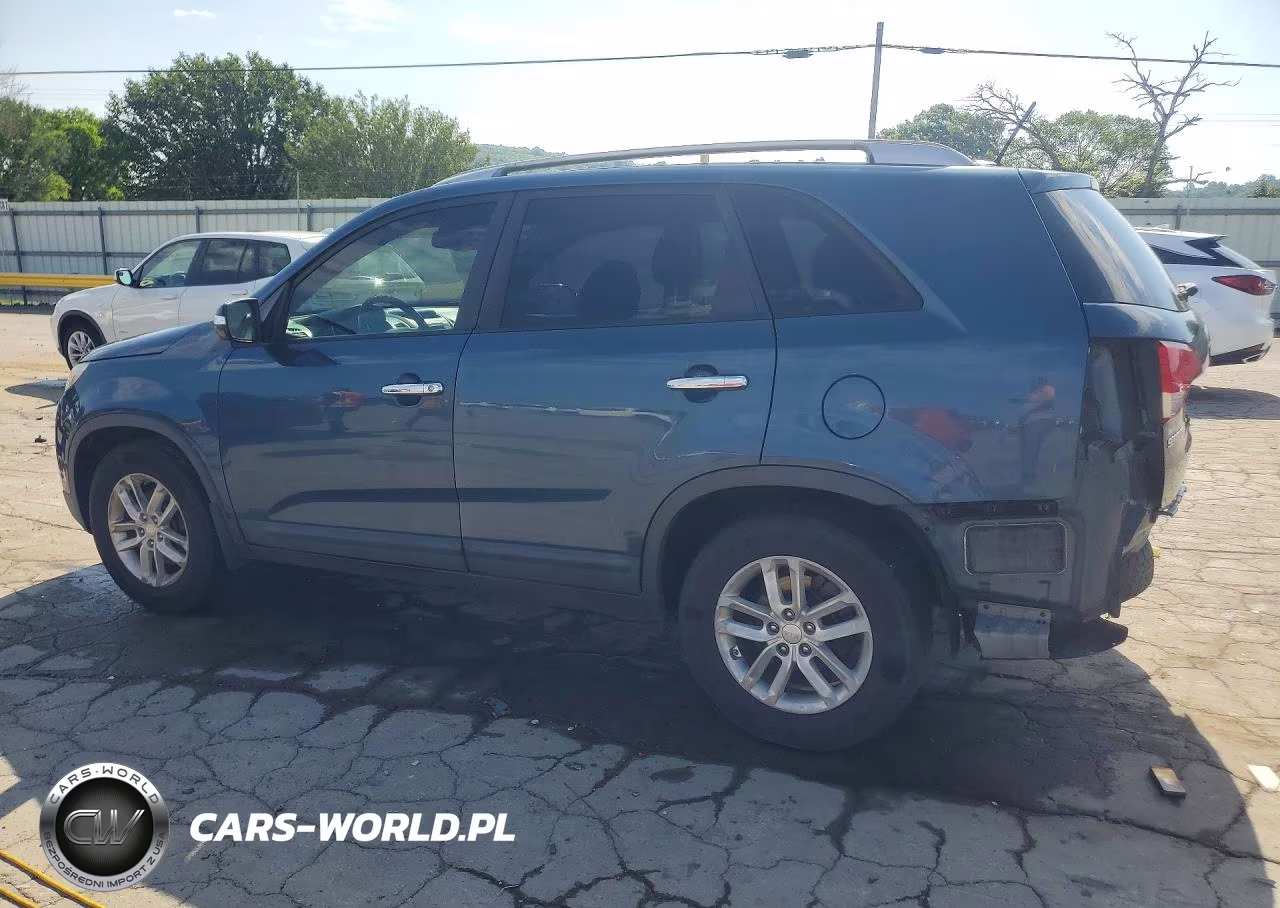 2015 Kia Sorento Lx VIN:5XYKT3A61FG553330 - 2