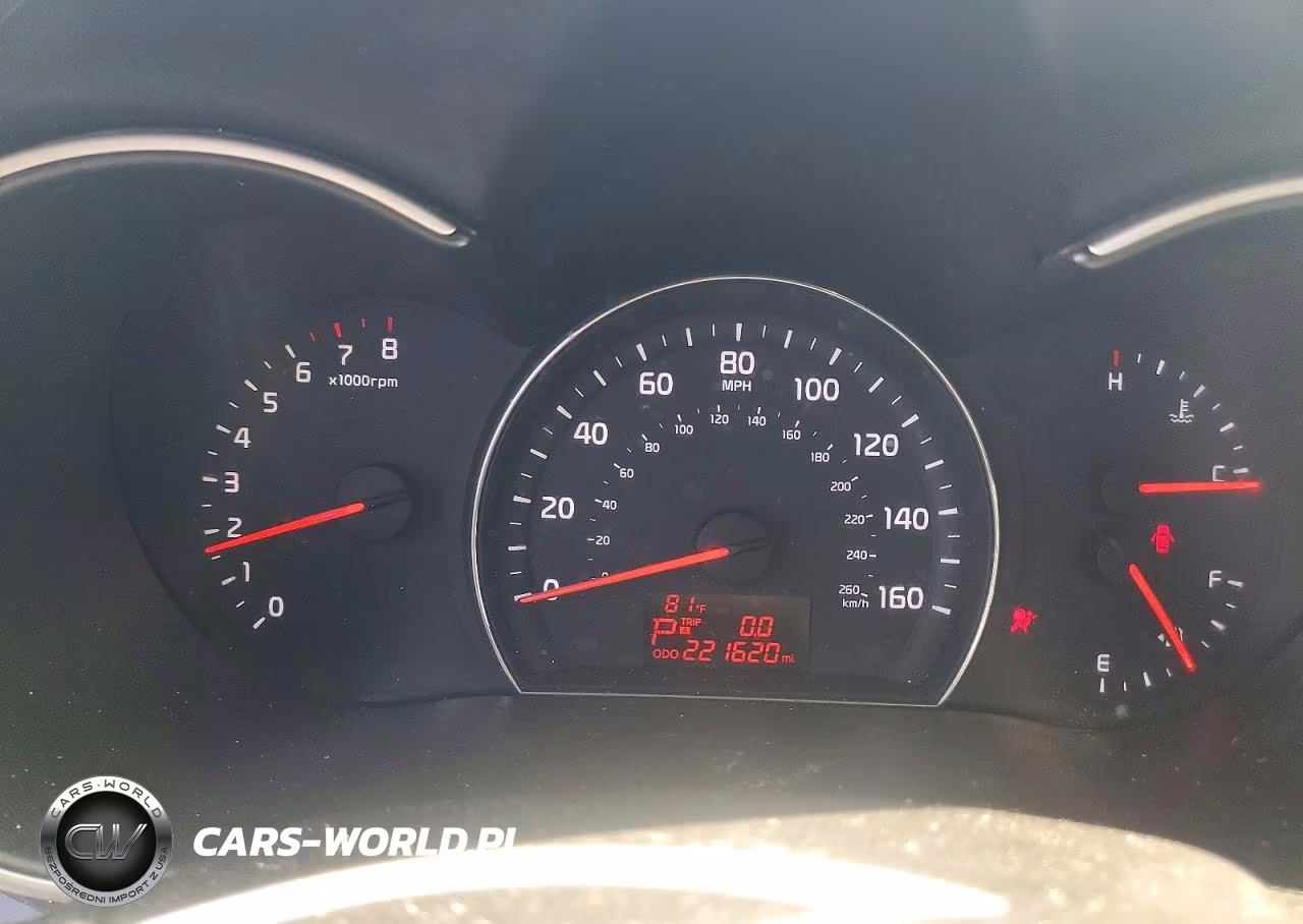 2015 Kia Sorento Lx VIN:5XYKT3A61FG553330 - 9