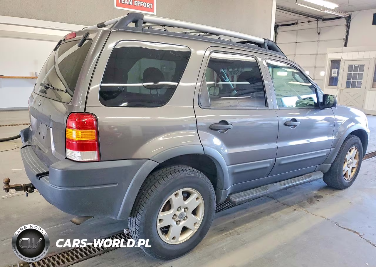 2003 Ford Escape VIN:1FMCU93153KC34942 - 3