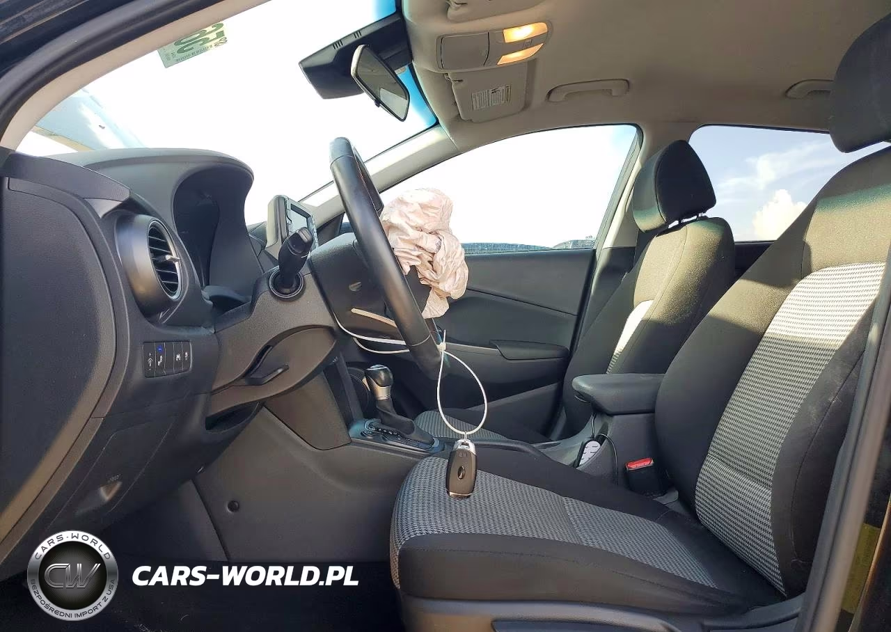 2020 Hyundai Kona Sel VIN:KM8K2CAA9LU495058 - 7