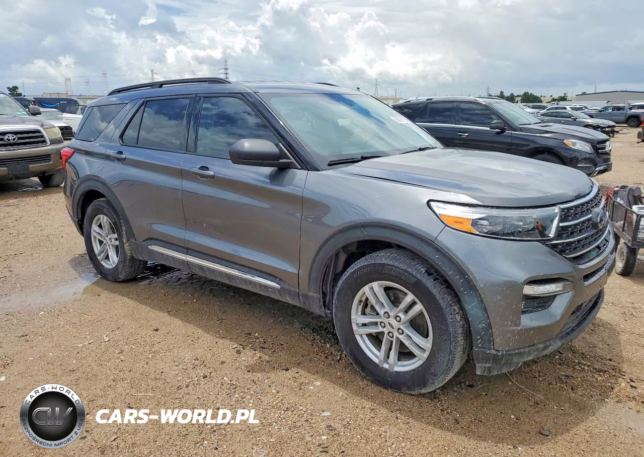 2023 Ford Explorer Xlt VIN:1FMSK7DH8PGB30567 - 4