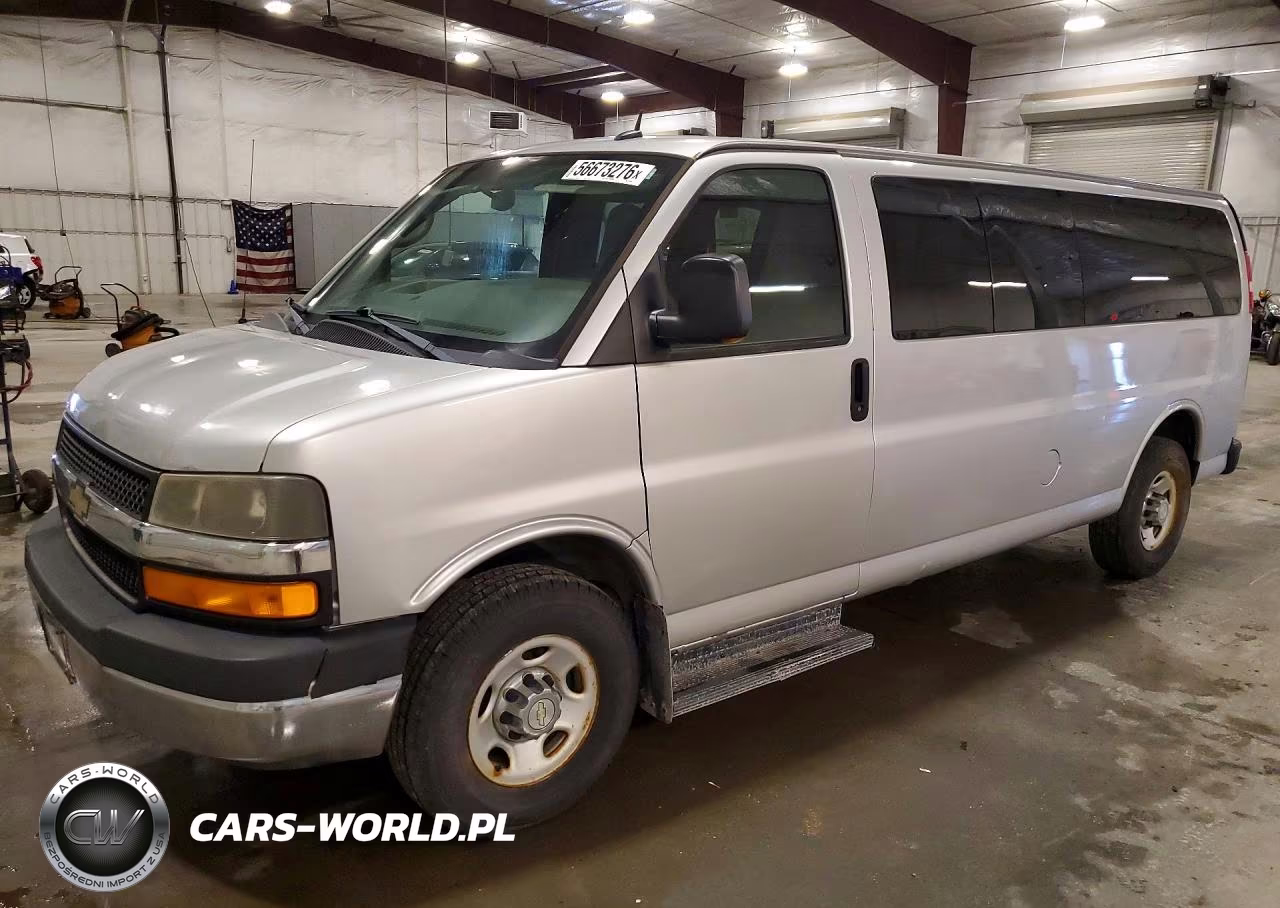 2011 Chevrolet Express G3500 Lt