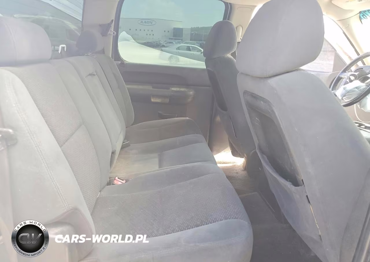 2008 Chevrolet Silverado C1500 VIN:3GCEC13J88G281432 - 10