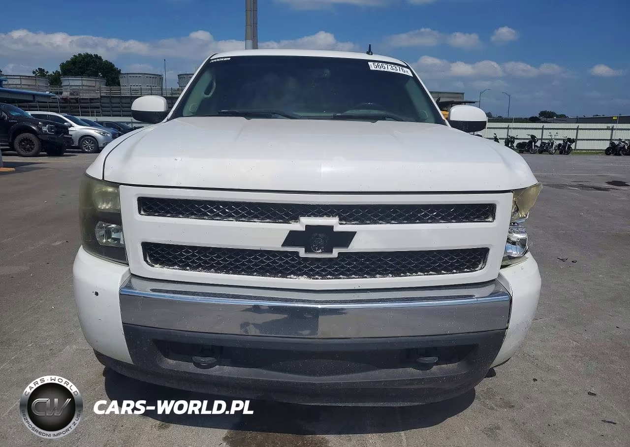 2008 Chevrolet Silverado C1500 VIN:3GCEC13J88G281432 - 5