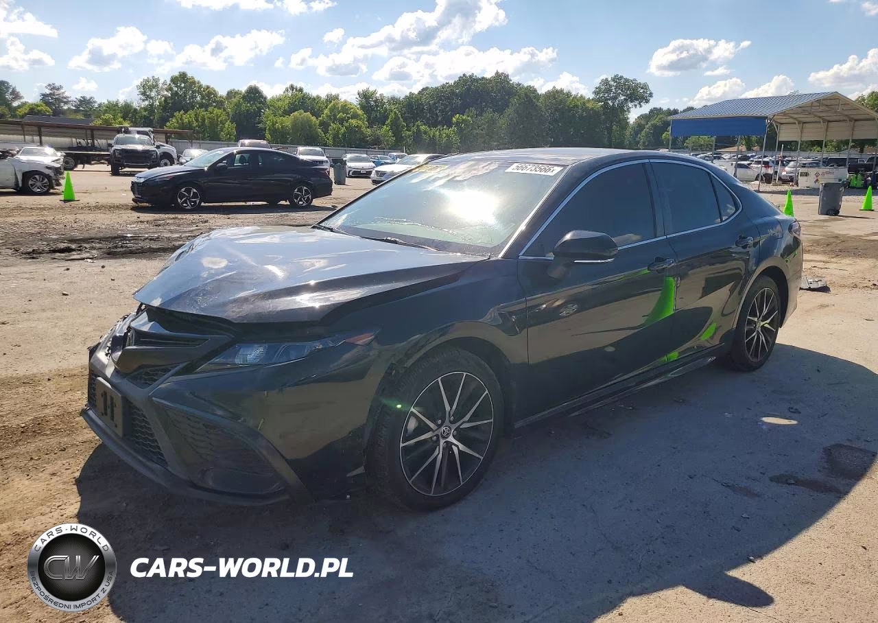 2022 Toyota Camry Se – zdjęcie 1 z 12