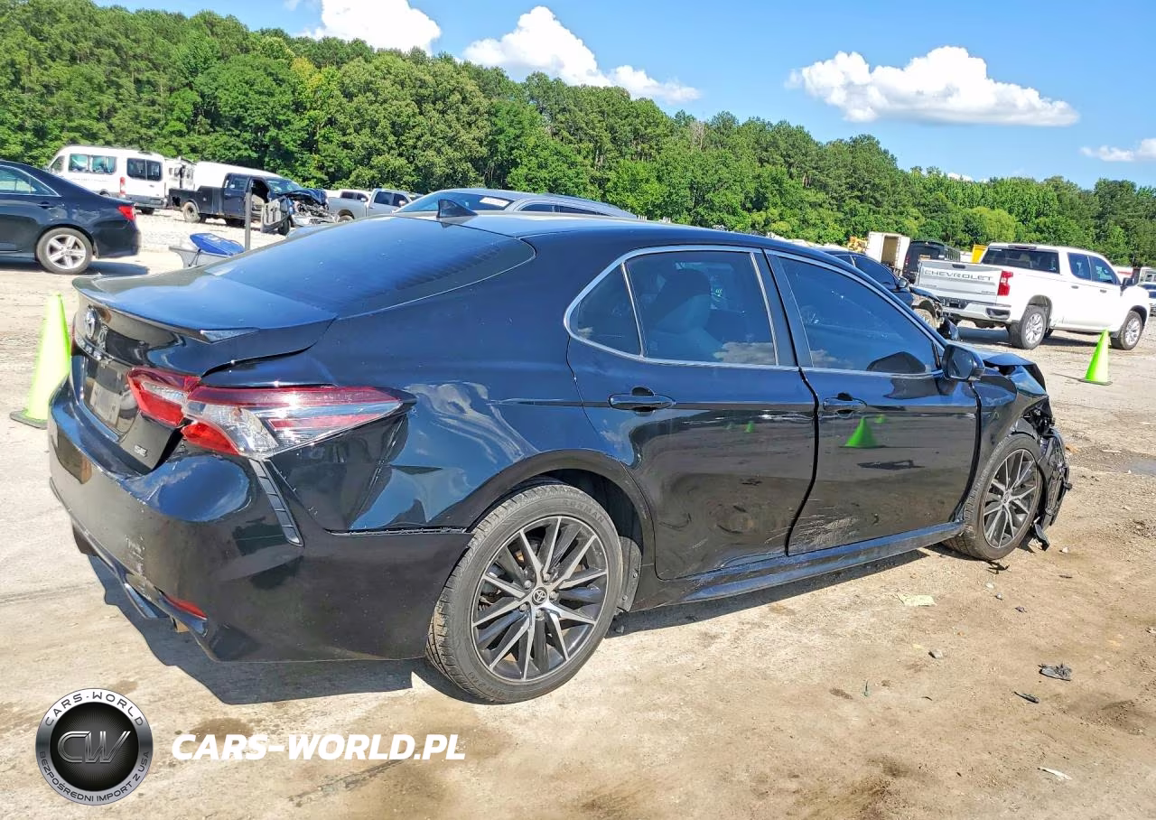 2022 Toyota Camry Se VIN:4T1G11AK1NU704365 - 3