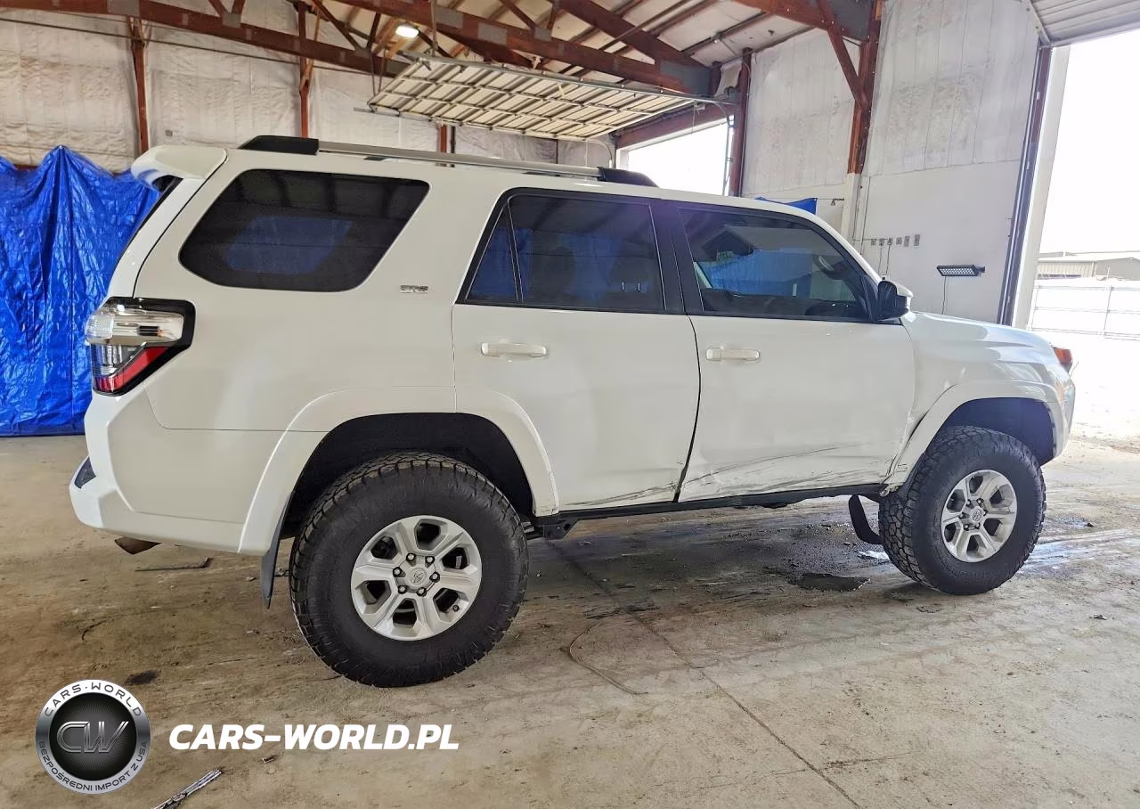 2020 Toyota 4Runner Sr5 VIN:JTEBU5JR3L5802360 - 3