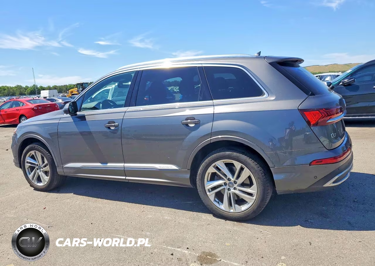 2020 Audi Q7 VIN:WA1LXAF75LD004555 - 2