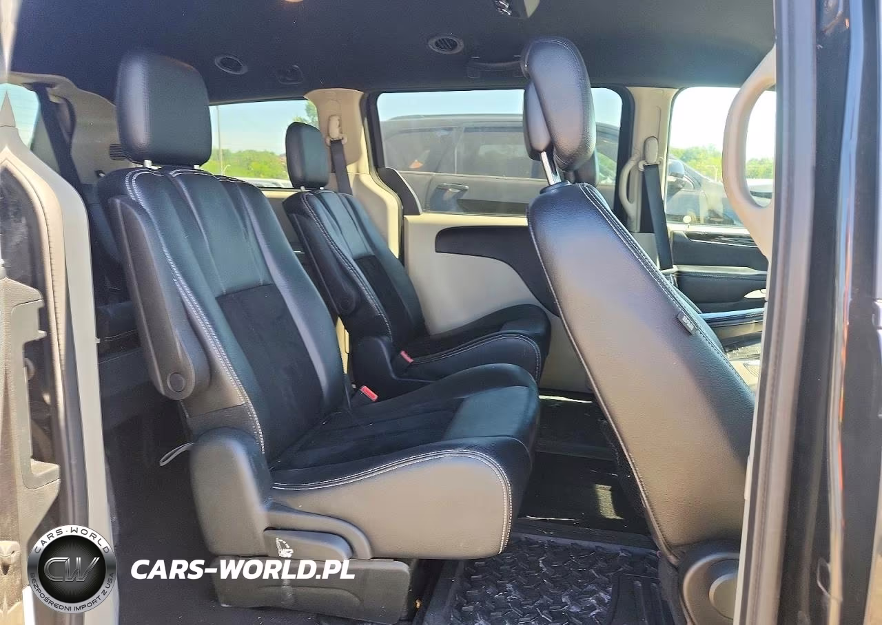 2018 Dodge Grand Caravan Sxt VIN:2C4RDGCG9JR207197 - 11