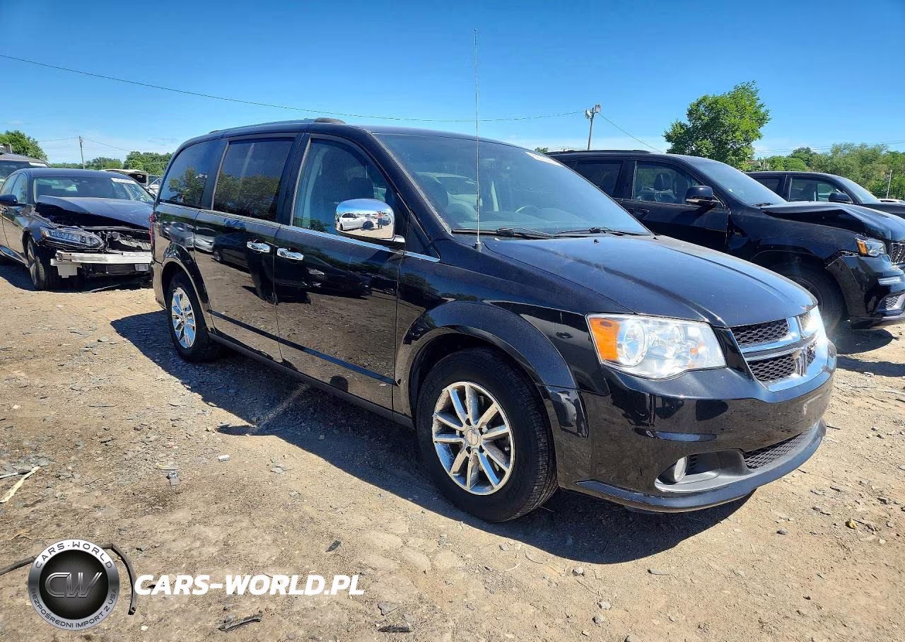 2018 Dodge Grand Caravan Sxt VIN:2C4RDGCG9JR207197 - 4