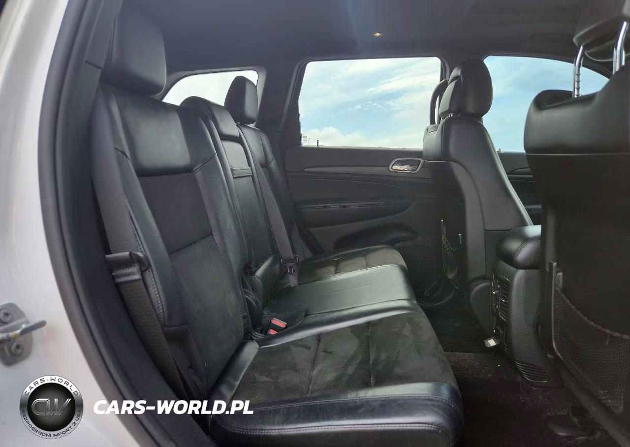 2019 Jeep Grand Cherokee Laredo VIN:1C4RJFAG3KC577786 - 11