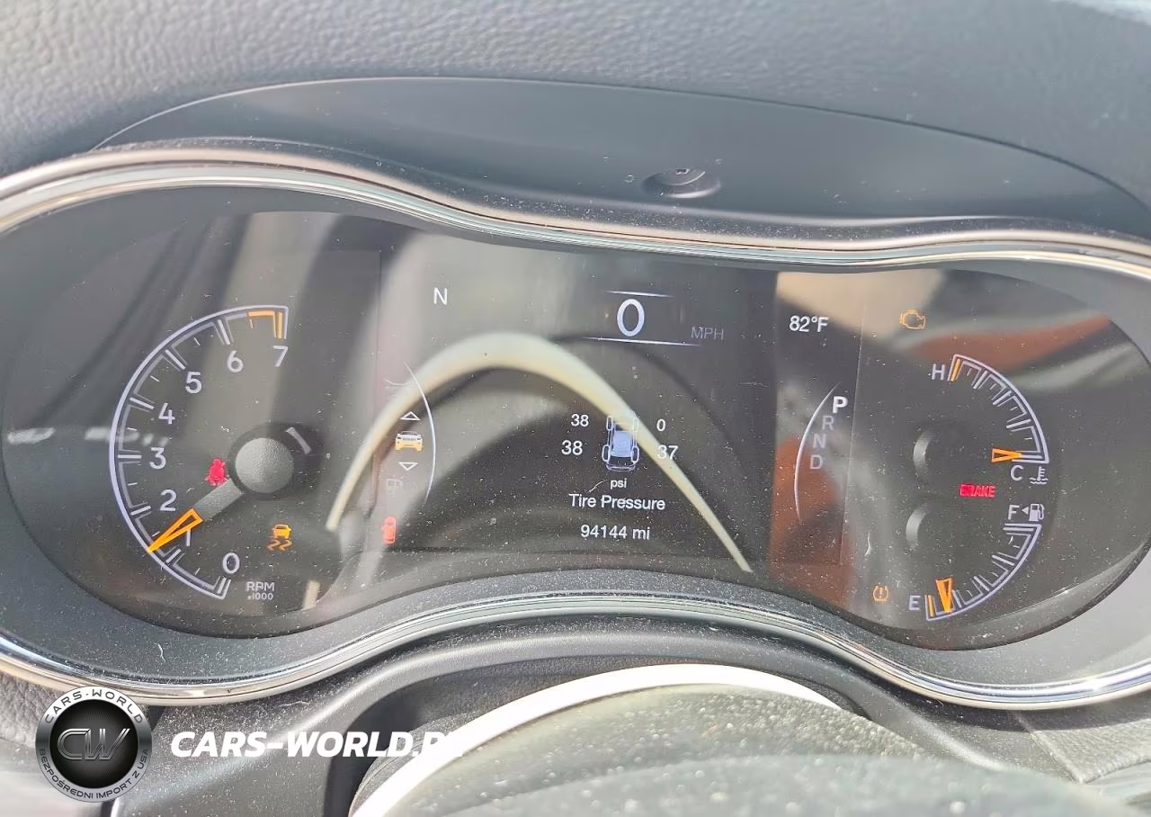 2019 Jeep Grand Cherokee Laredo VIN:1C4RJFAG3KC577786 - 9