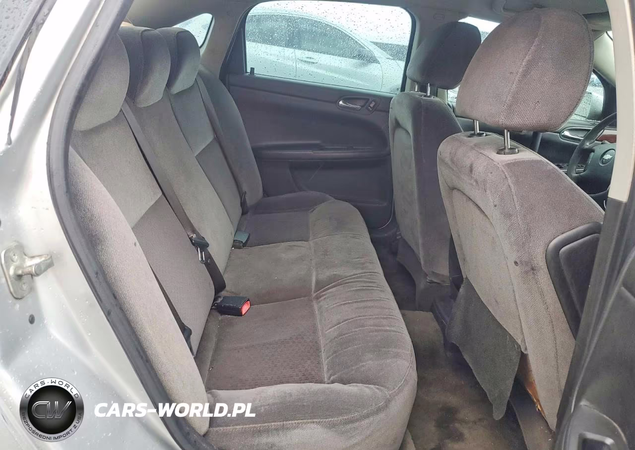 2010 Chevrolet Impala Ls VIN:2G1WA5EKXA1119705 - 10