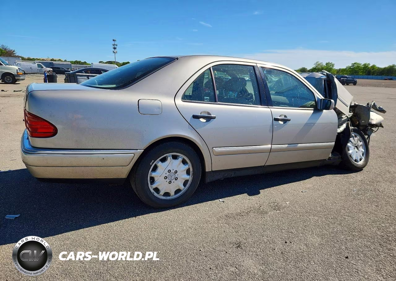 1998 Mercedes-Benz E 320 VIN:WDBJF65F7WA609994 - 3