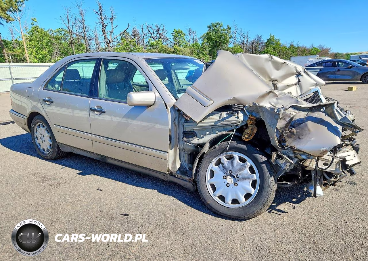 1998 Mercedes-Benz E 320 VIN:WDBJF65F7WA609994 - 4