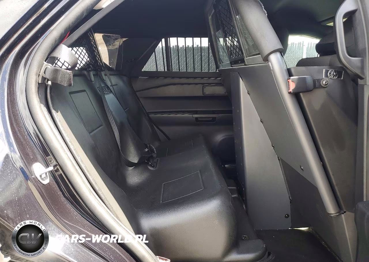 2020 Ford Explorer Police Interceptor VIN:1FM5K8AB5LGA20069 - 11
