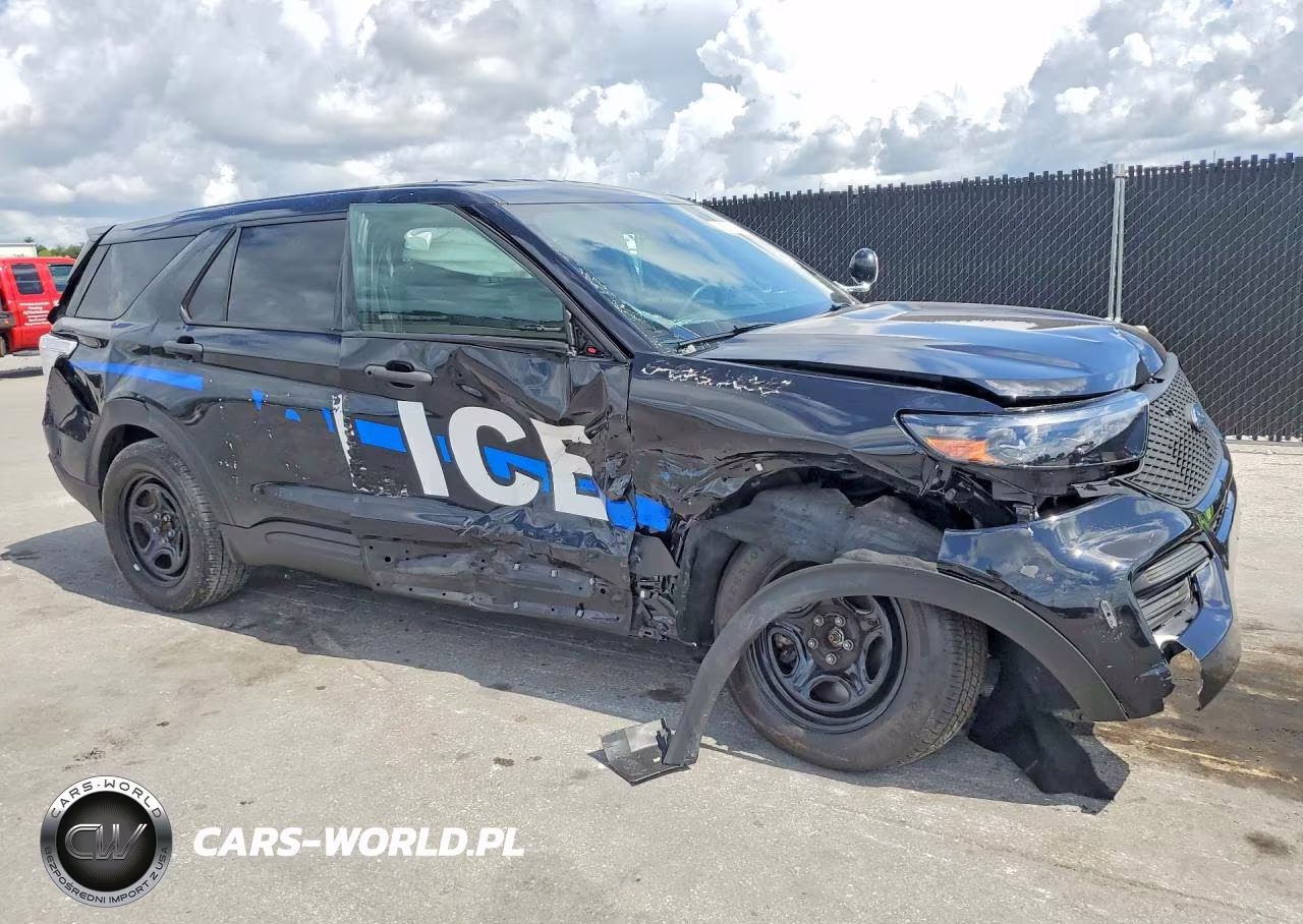 2020 Ford Explorer Police Interceptor VIN:1FM5K8AB5LGA20069 - 4