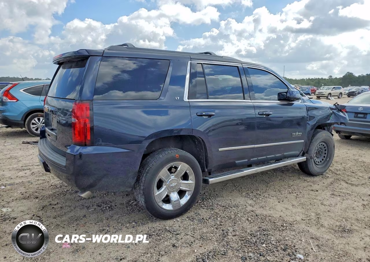 2017 Chevrolet Tahoe C1500 Lt VIN:1GNSCBKC4HR236894 - 3