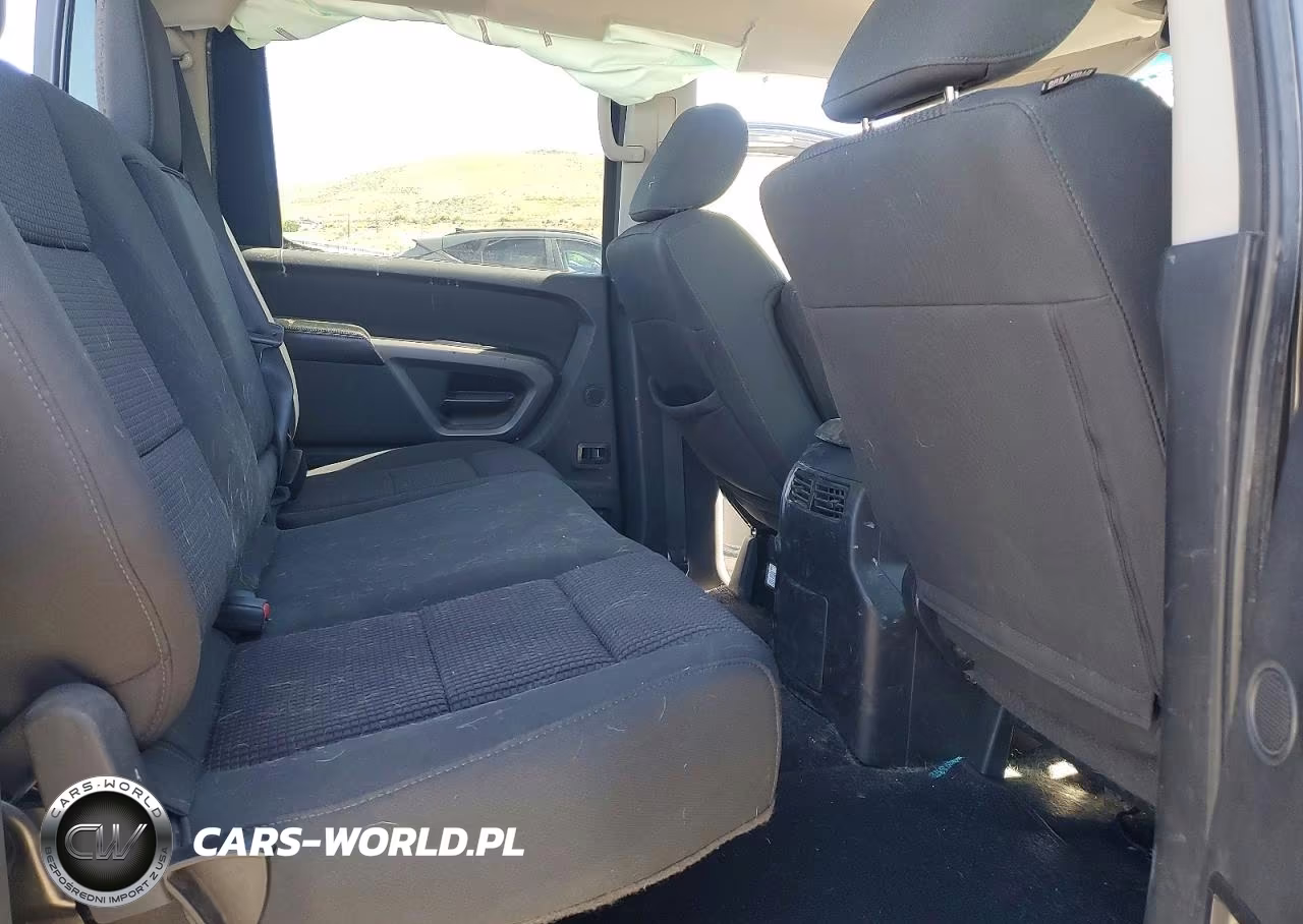 2015 Nissan Titan Sv VIN:1N6AA0EC4FN505925 - 10