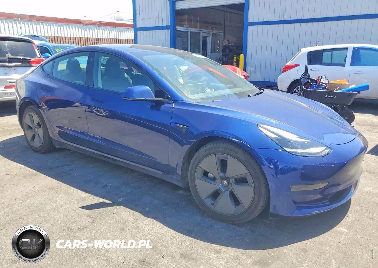 2023 Tesla Model 3 VIN:5YJ3E1EA9PF677632 - 4