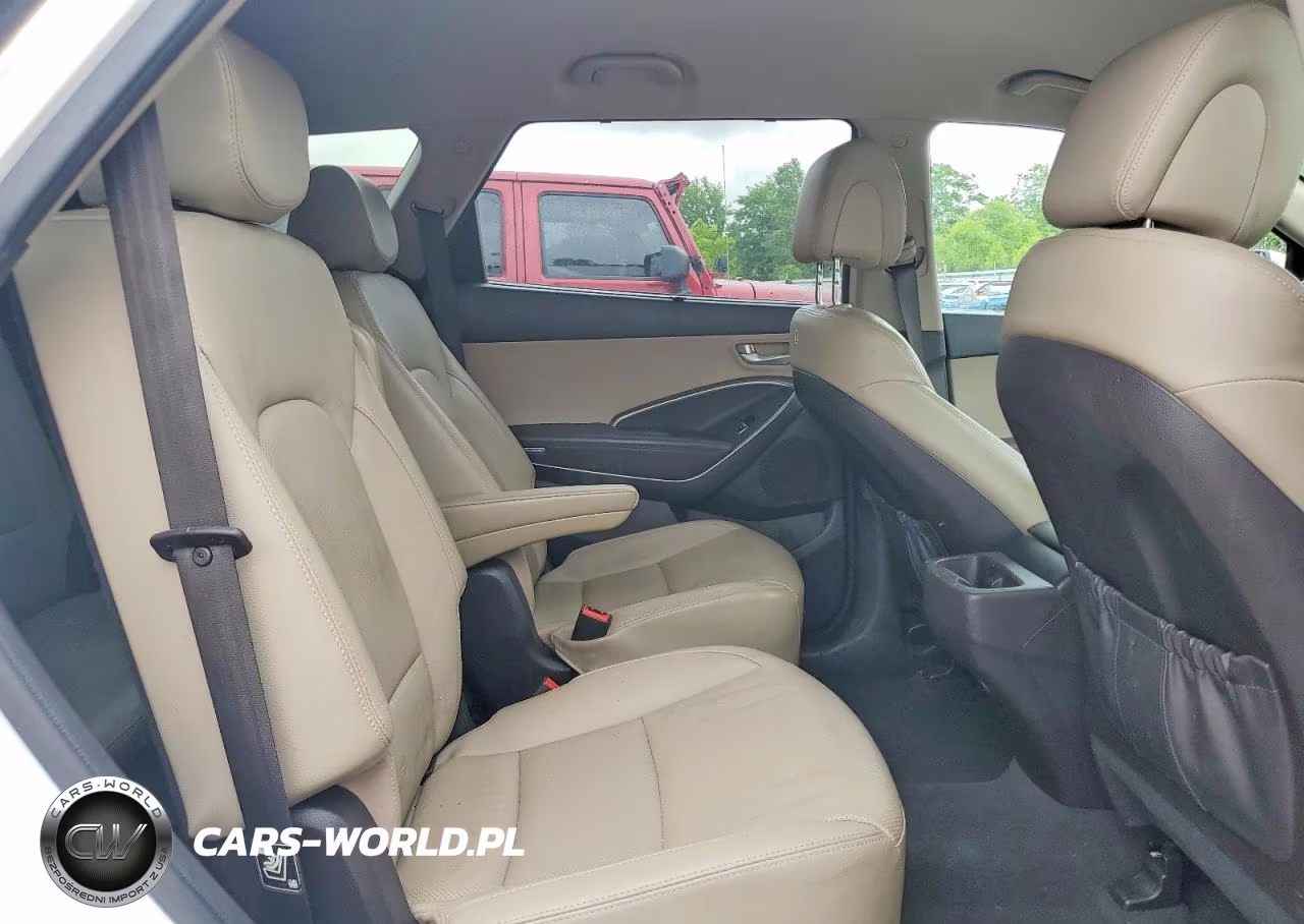 2017 Hyundai Santa Fe Limited VIN:KM8SNDHF6HU233343 - 11