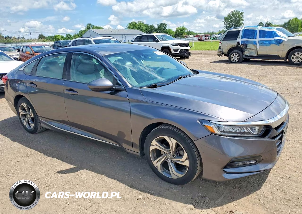 2018 Honda Accord Ex VIN:1HGCV1F4XJA251071 - 4