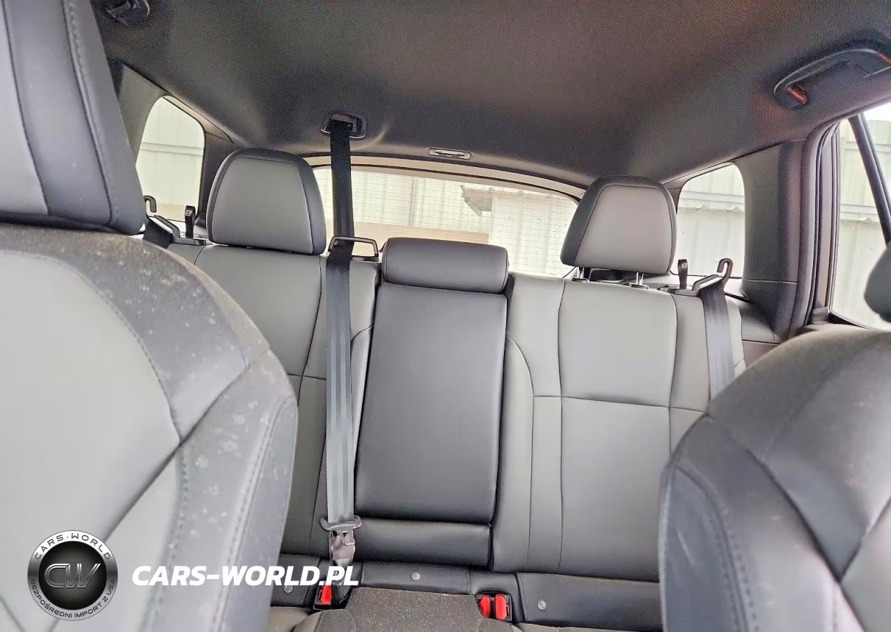 2026 Subaru Outback Premium VIN:JF2BUPAD3TY469596 - 10