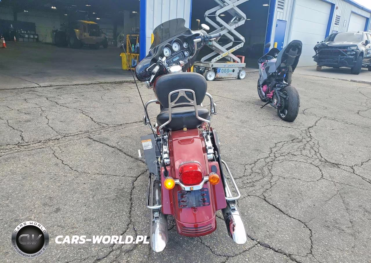 2009 Harley-Davidson Flhx VIN:1HD1KB4169Y693182 - 4