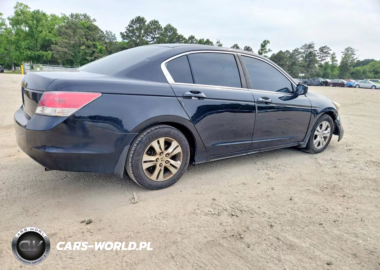2008 Honda Accord Lxp VIN:1HGCP26418A030811 - 3