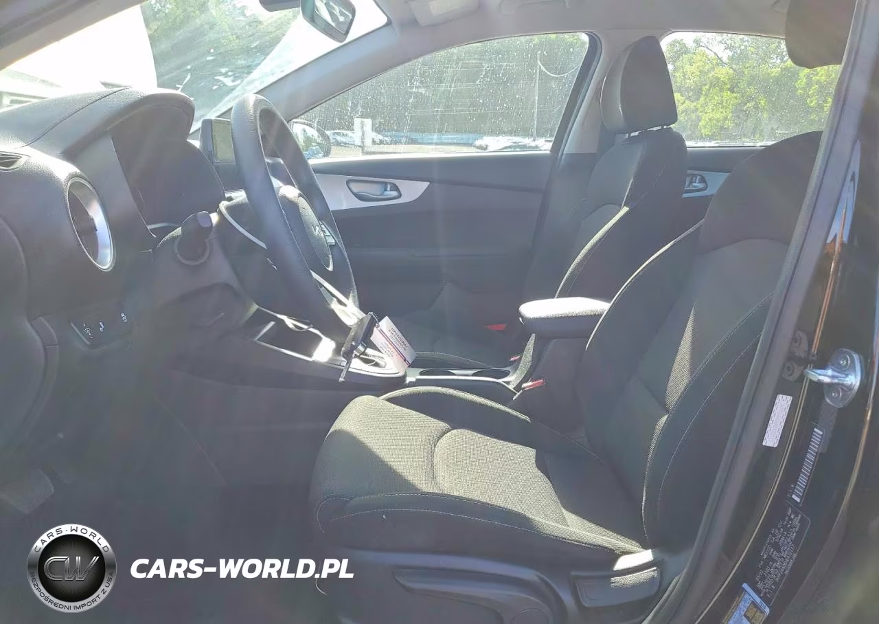 2022 Kia Forte Lxs VIN:3KPF24AD6NE472117 - 7
